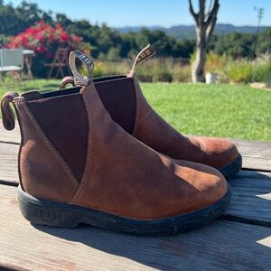 Men's Rustic Brown Leather Boots